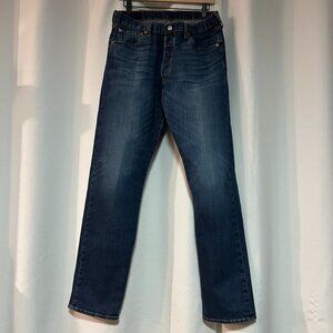 Levis men jean 501 W34 L31 Button closure straight leg dark/mid wash cowboy work